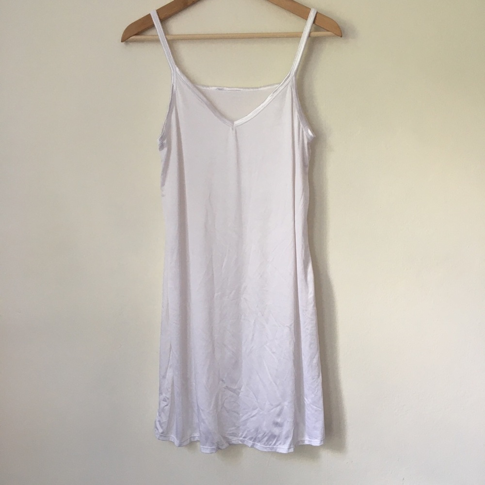 Vanity Fair Dress Slip White